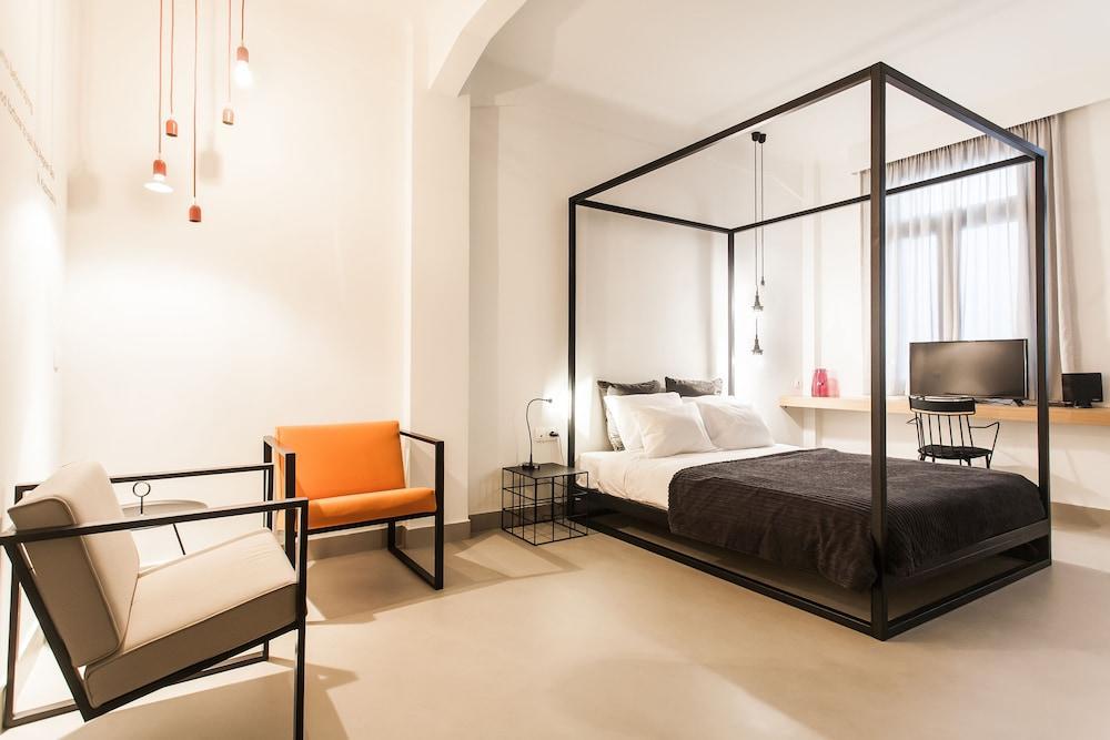 Monastiraki Suites By Livin Urbban Athens Exterior photo